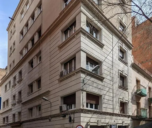 Classbedroom Park Gueell شقة برشلونة