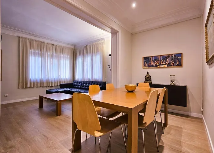 Classbedroom Park Gueell شقة